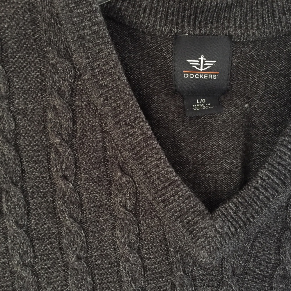 NWOT Dockers grey vest